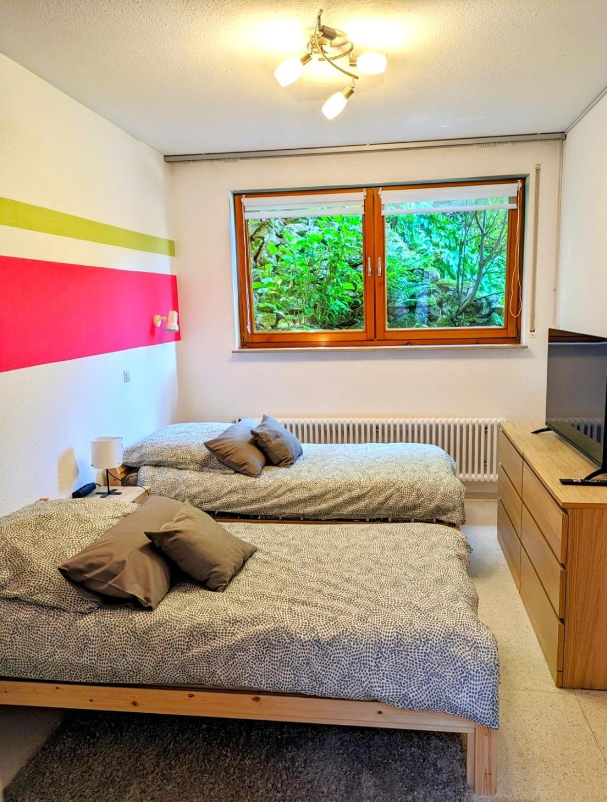 4 Zimmer Geraeumige Und Ruhig Gelegene Ferien- Und Monteurwohnung Nur Fuer Sie Allein Aujvari Vermietungen Spiegelberg Extérieur photo