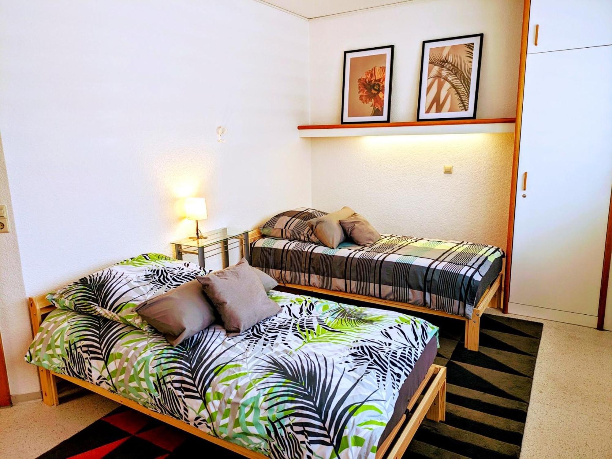 4 Zimmer Geraeumige Und Ruhig Gelegene Ferien- Und Monteurwohnung Nur Fuer Sie Allein Aujvari Vermietungen Spiegelberg Extérieur photo