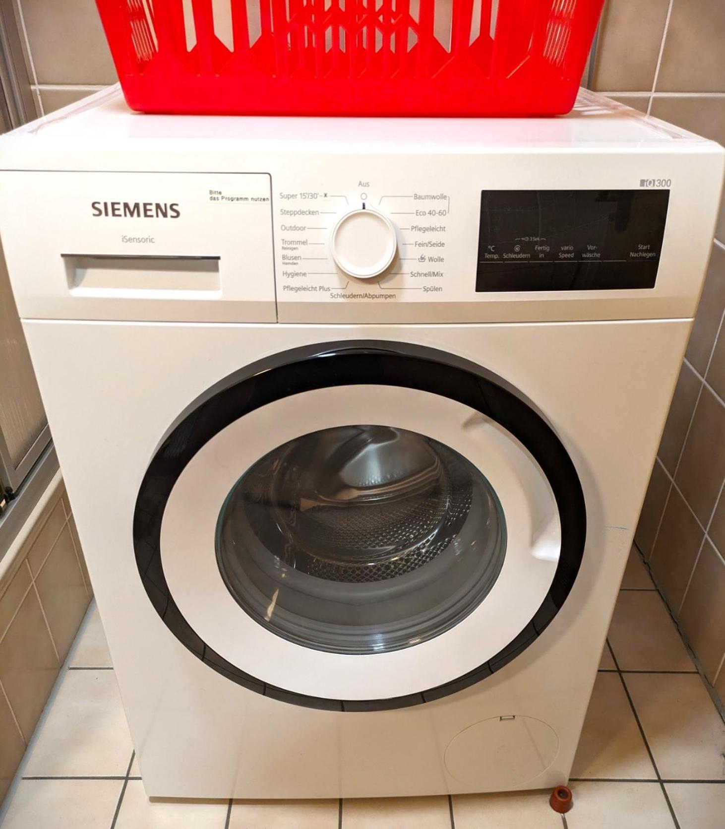 4 Zimmer Geraeumige Und Ruhig Gelegene Ferien- Und Monteurwohnung Nur Fuer Sie Allein Aujvari Vermietungen Spiegelberg Extérieur photo
